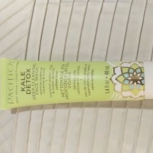 Deep Cleansing Face Wash